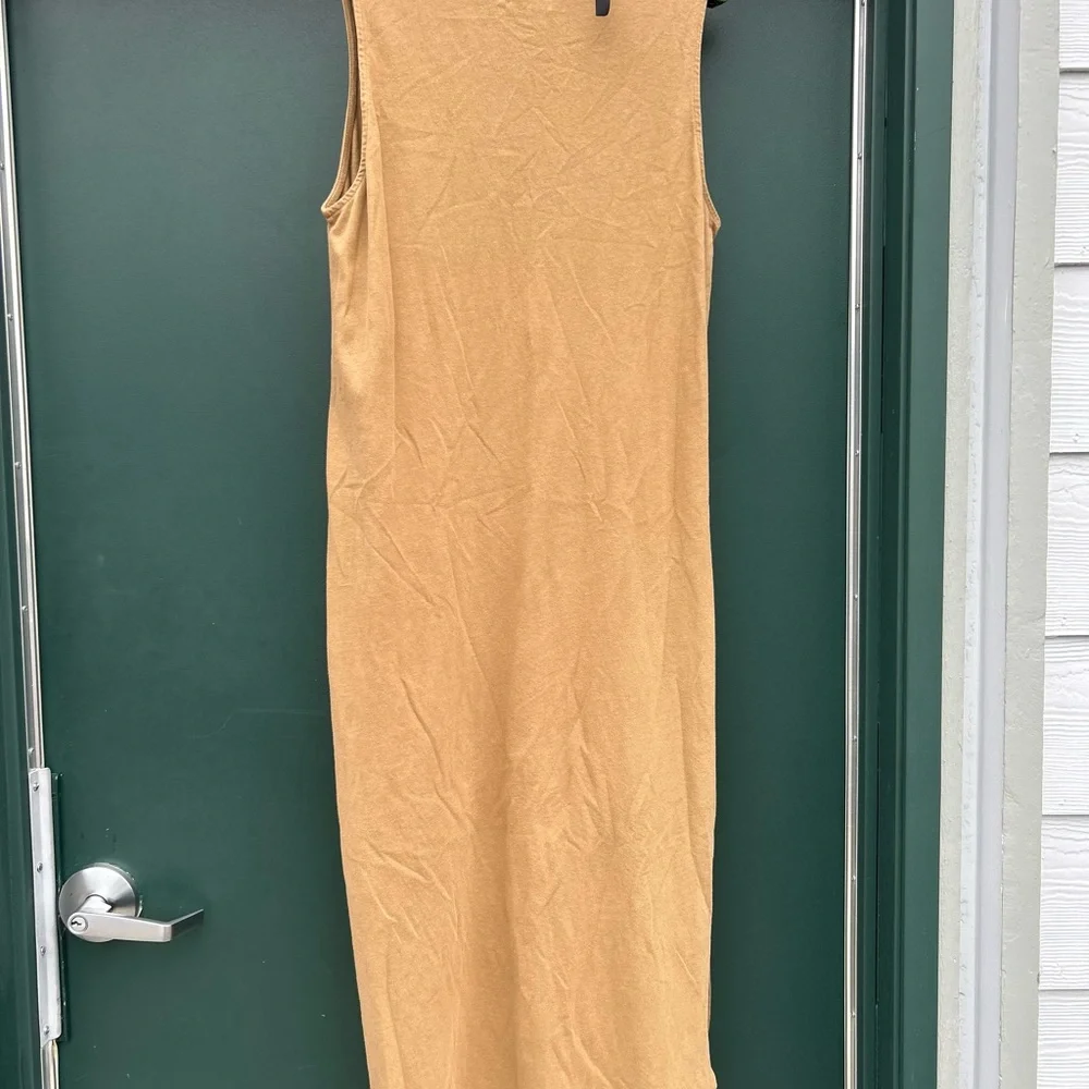 Everlane Tan Ribbed Top - Picture 6 of 10
